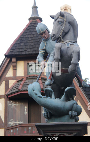 Pavillon de l'Allemagne à Epcot Center World Showcase. Saint George et le Dragon. Pour un usage éditorial uniquement. Banque D'Images