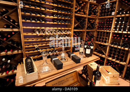 Cave à vin, le Quartier Francais, Franschhoek, Afrique du Sud Banque D'Images