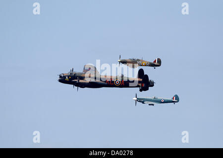 Bombardier Lancaster, Spitfire & H BATAILLE DE BRITTAIN MEMORIAL FL SOUTH BAY SCARBOROUGH ANGLETERRE ANGLETERRE 29 Juin 2013 Banque D'Images