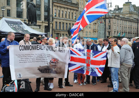 Glasgow, Royaume-Uni. 29 Juin, 2013. La journée des forces armées. Parti unioniste du Commonwealth détourner l'occasion pour avancer une cause Crédit : Douglas Carr/Alamy Live News Banque D'Images