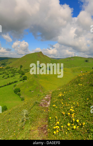 Chrome Hill de Parkhouse Hill près de Longnor, Derbyshire Peak District National Park, Angleterre, Royaume-Uni. Banque D'Images