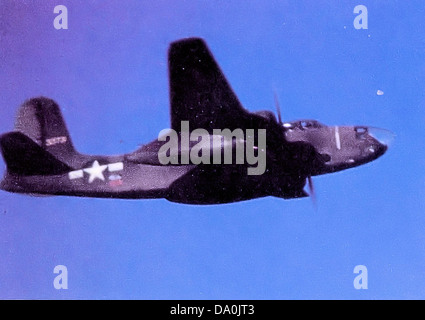 Le 155th photo reconnaissance Squadron a exploité le Douglas A-20J-15-DO Havoc, numéro de queue 43-2173, pour des missions de reconnaissance pendant la seconde Guerre mondiale. Le A-20 a été utilisé pour la reconnaissance photographique tactique, fournissant des renseignements précieux aux chefs militaires. Banque D'Images