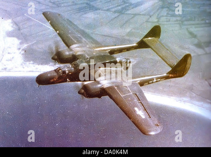 422e Escadron de chasse de nuit d Northrop P-61A-10-no 42-5565 Veuve noire Banque D'Images