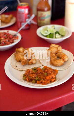 La Floresta stand taco crevettes à Playa del Carmen, Mexique est un arrêt obligatoire sur la Riviera Maya au volant du sud de Cancun. Banque D'Images