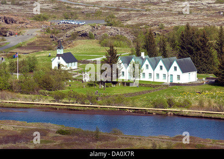 Dans le Parc National de Thingvellir, chérie, une ferme à pignons est maintenant la résidence d'o le premier ministre Banque D'Images