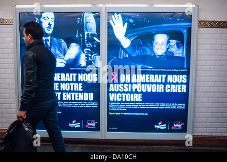 Paris, France, politique, lutte contre le SIDA, soins de santé affiches publicitaires françaises dans le métro de N.G.O., solidarité SIDA, panneaux d'affichage personnes, photos vintage, affiche publicitaire tube souterrain, photos historiques Banque D'Images