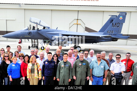 Le 428th Fighter Squadron exploite le Boeing F-15SG Strike Eagle, une variante du F-15 conçue pour des opérations multirôles. Le F-15SG est équipé d'une avionique avancée, de capacités de frappe de précision et est utilisé pour la supériorité aérienne, l'attaque au sol et les missions de reconnaissance. Banque D'Images