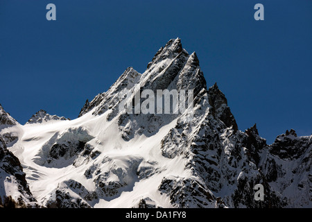 Aiguilles de Chamonix, l'Aiguille de Blaitiere vu de Chamonix Mont Blanc Banque D'Images