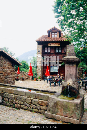 Tourisme rural à Barcena Mayor. Cantabria, Espagne. Banque D'Images