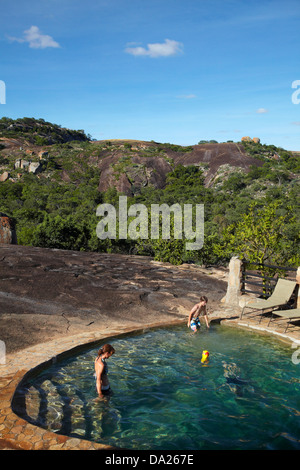 Piscine, Grande Cave Camp, Matopos Hills, près de Bulawayo, Zimbabwe, Afrique du Sud Banque D'Images