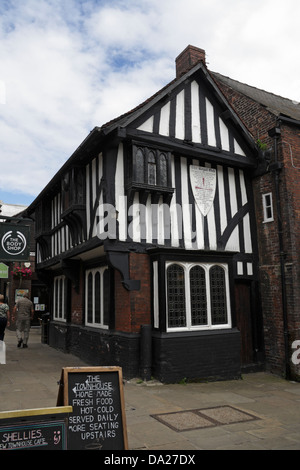 Royal Oak public House à Chesterfield, Derbyshire Angleterre, pub du centre-ville historique Banque D'Images