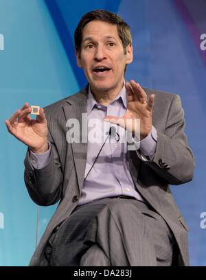 01 juillet 2013 - Aspen, Colorado, États-Unis - TOM FRIEDEN, directeur des centres de contrôle et de prévention des maladies, traite le sujet : ''Qu'est-ce que la CDC ne pour vous protéger ?'' au cours de l'Aspen Festival Idées.(Image Crédit : © Brian Cahn/ZUMAPRESS.com) Banque D'Images