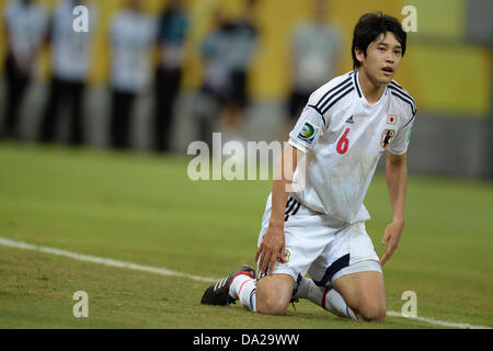 Atsuto Uchida (JPN), le 19 juin 2013 - Football : Coupe des Confédérations de la fifa, Brésil 2013 match du groupe A entre l'Italie 4-3 Japon à Arena Pernambuco à Recife, au Brésil. (Photo par Hirano et Yoshihige/AFLO) Banque D'Images