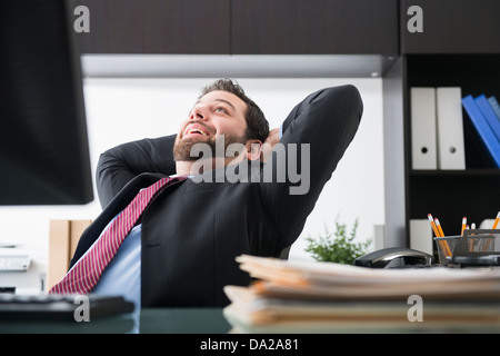 Portrait of cheerful businessman Banque D'Images