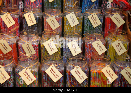 Stuart Florida, Cracker Barrel, restaurant restaurants repas manger dehors café cafés bistrot, vieux magasin de pays, Americana, vente au détail des produits disp Banque D'Images