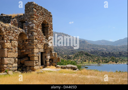 Ruine historique - Lac Bafa, Turquie Banque D'Images