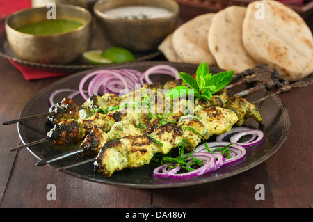 Brochettes de poulet Hariyali parfumé à la menthe et la coriandre India Food Banque D'Images