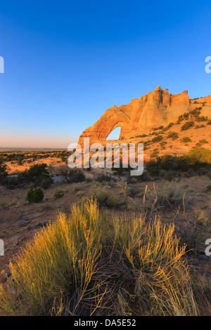 White Mesa Arch, dans le nord-est de l'Arizona, USA Banque D'Images