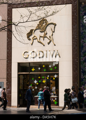 Façade du magasin de chocolats Godiva, Fifth Avenue, NYC Banque D'Images