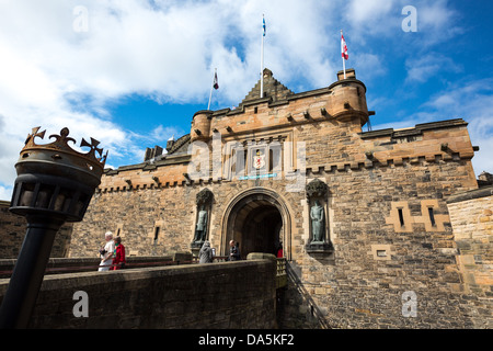 L'Europe la Grande-Bretagne, l'Écosse, Édimbourg, l'entrée principale de l'Edinburgh Castle Banque D'Images