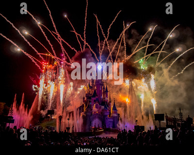 Disneyland Paris 20ème anniversaire rêves show Banque D'Images