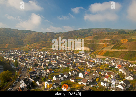 Village viticole, Dernau, la procréation assistée, vignobles, Ahrtal, vin rouge, fin, bourguignonne Portugieser, vin, viticulture, Eifel, Rhineland-Palat Banque D'Images