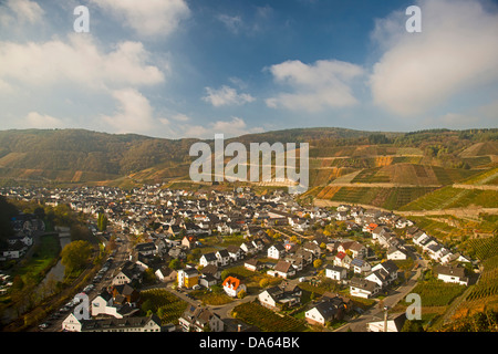 Village viticole, Dernau, la procréation assistée, vignobles, Ahrtal, vin rouge, fin, bourguignonne Portugieser, vin, viticulture, Eifel, Rhineland-Palat Banque D'Images