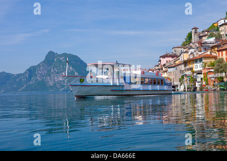 Navire, Gandria, canton, TI, Tessin, Suisse du Sud, de l'eau, lac, lacs, village, bateau, bateaux, bateaux, Suisse, Europe, Lac Banque D'Images