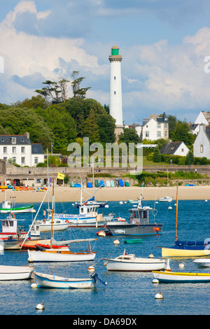 Bénodet, France, Europe, Bretagne, département Finistère, ville, ville, port, port, bateaux, lighthouse Banque D'Images