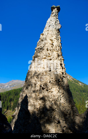 Val Sinestra, terre de pyramides, Suisse, Europe, canton des Grisons, Engadine, Grisons, Engadine, Unterengadin, pyramides, erosi Banque D'Images