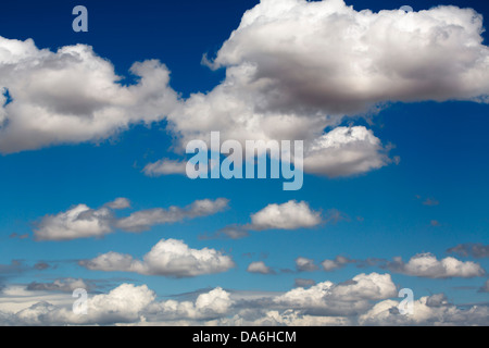 Ciel bleu nuages cielo azul nubes Banque D'Images