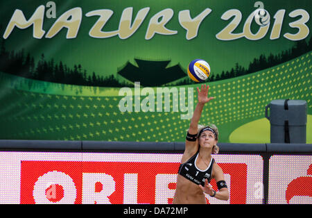 Stare Jablonki, Pologne. 5 juillet, 2013. Championnats du Monde de Volley-ball de plage, Laura Ludwig (GER), fot. Tomasz Jastrzebowski / Foto Olimpik/CalSport/Alamy Live News Banque D'Images