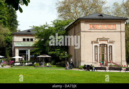 La Trinkhalle (pompes) dans le complexe thermal Kurhaus de Baden-Baden, Allemagne Banque D'Images