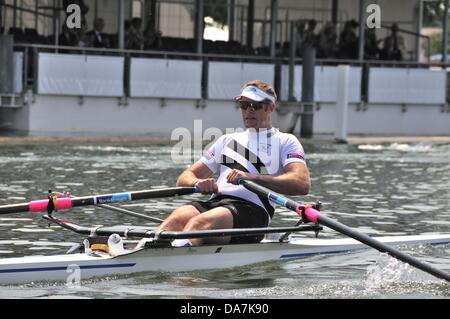 Henley sur Thames, Royaume-Uni. 5 juillet 2013. Régate royale de Henley. The Diamond Challenge Sculls (M1X) -Mahe Drysdale finissant à Henley en 1/4 finales vendredi seulement pour être battu par A.L. Aleksandrov photo Wendy Johnson Résultats A.L. Aleksandrov (Club Kur, Azerbaïdjan) 1 A.M.O. Drysdale (West End Rowing Club, Nouvelle-Zélande) 4 1/2 longueurs 2.14 3.45 7.41/Alay Live News Banque D'Images