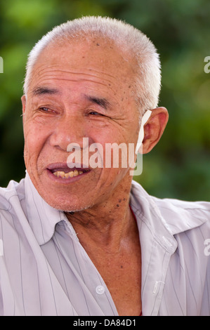 Le vieillissement - vieil homme portrait chinois Banque D'Images