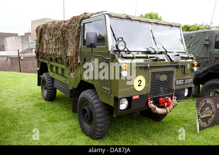 Royal Irish rangers landrover 101 contrôle de l'avant des véhicules militaires armée vintage britannique sur l'affichage de l'Irlande du nord du comté de Down Banque D'Images