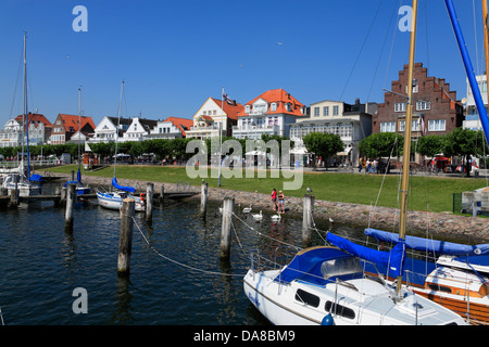 Maisons à Augustenstraße 30, Lübeck Travemünde, Schleswig-Holstein, côte de la mer Baltique, l'Allemagne, de l'Europe Banque D'Images