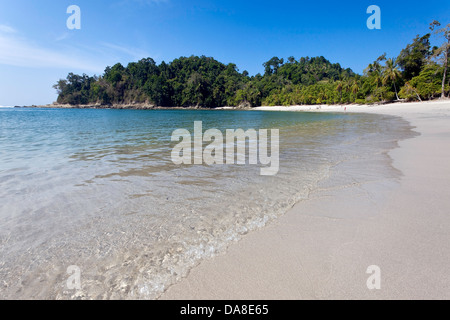 Plage vierge, Parc National Manuel Antonio, Costa Rica Banque D'Images