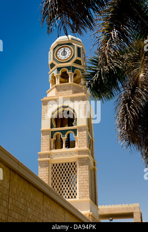 Oman, Dhofar, Oman, le Sultan Quaboos bin Said Al Husin Palais Royal, tour de l'horloge Banque D'Images