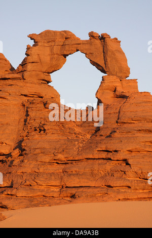 L'Algérie, Afrique, Afrique du Nord, désert, désert de sable, Sahara, Tamanrasset, le Hoggar, Ahaggar, rock, rock formation, Tassili du Hogga Banque D'Images