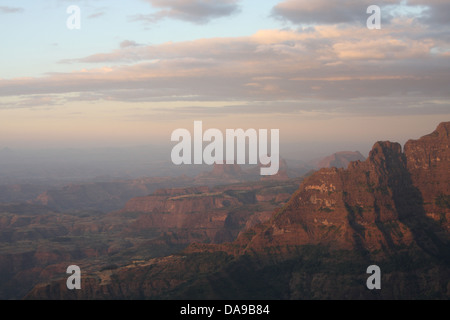 L'Éthiopie, l'Afrique, montagnes du Simien, Simien, Parc National, paysage, montagne, montagnes, hauts plateaux, Site du patrimoine mondial, Banque D'Images