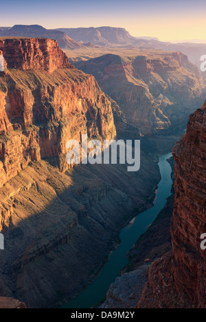 Coucher de soleil au Grand Canyon North Rim N.P avec la vue de Toroweap, Arizona, USA Banque D'Images