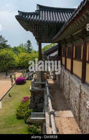 Vue à partir de la Brume Mauve Gate, Temple Bulguksa, Gyeongju Corée du Sud Banque D'Images