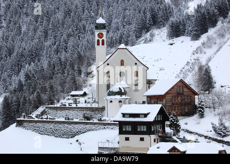 Gotthard, parcours du Gothard, chapelle, église, catholique, religion, neige, Suisse, Europe, Uri, Wassen, hiver Banque D'Images