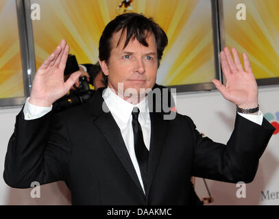 L'acteur Michael J. Fox canado-américaine arrive pour la 46e remise des prix de la caméra d'or à Berlin, Allemagne, 05 février 2011. Le prix rend hommage public favoris dans le domaine du cinéma, de la télévision, du sport et des médias. Photo : Britta Pedersen Banque D'Images