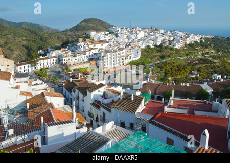 Village de montagne, Frigiliana, Nerja, La Axarquía, Andalousie, Costa del Sol, Espagne Banque D'Images