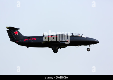 Aero L-29 'elfin' entreprise privée d'entraînement à réaction soviétique. Waddington RAF Airshow 2013 Banque D'Images