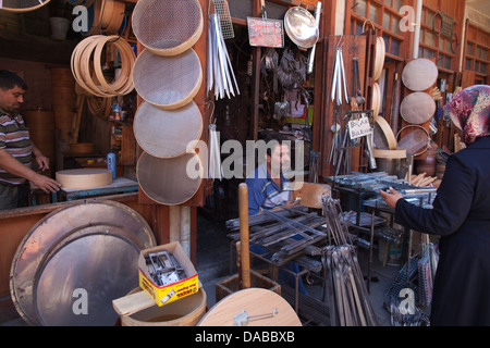 Bakircilar Carsisi, marché historique de la région de l'Anatolie du Sud-Est, Gaziantep, Turquie Banque D'Images