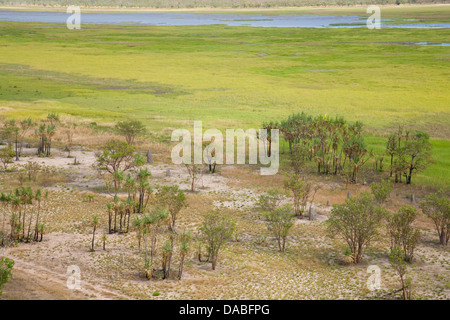 Vue sur les plaines inondables de nadab depuis Ubirr, parc national de kakadu, territoire du nord, Australie Banque D'Images