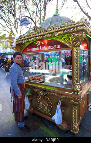 Vendeur de beignets de Turquie, Istanbul, Turquie, Europe Banque D'Images